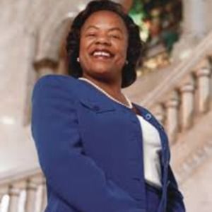 Meet your Posher, Shaton